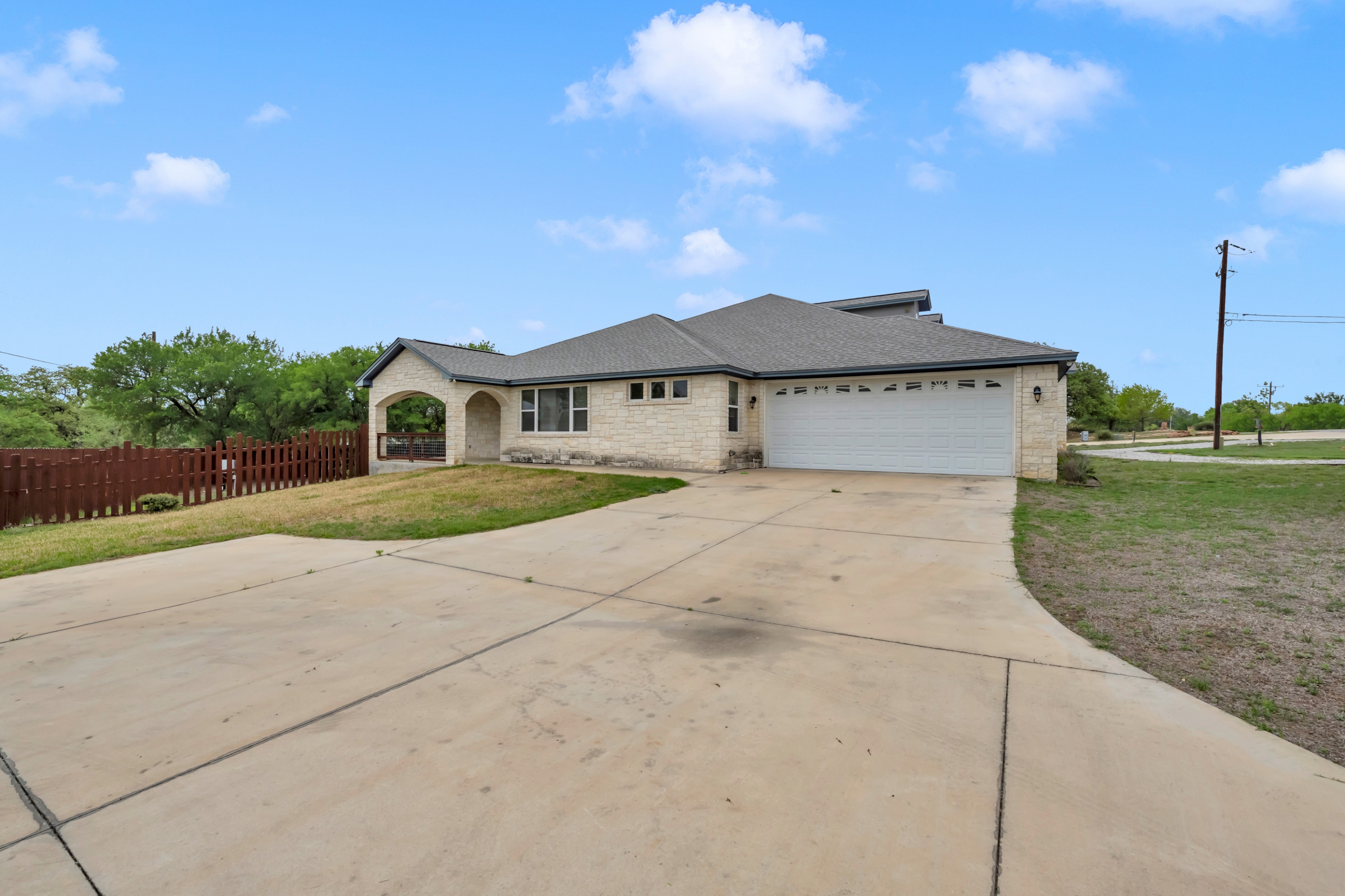 623 Skyline Drive