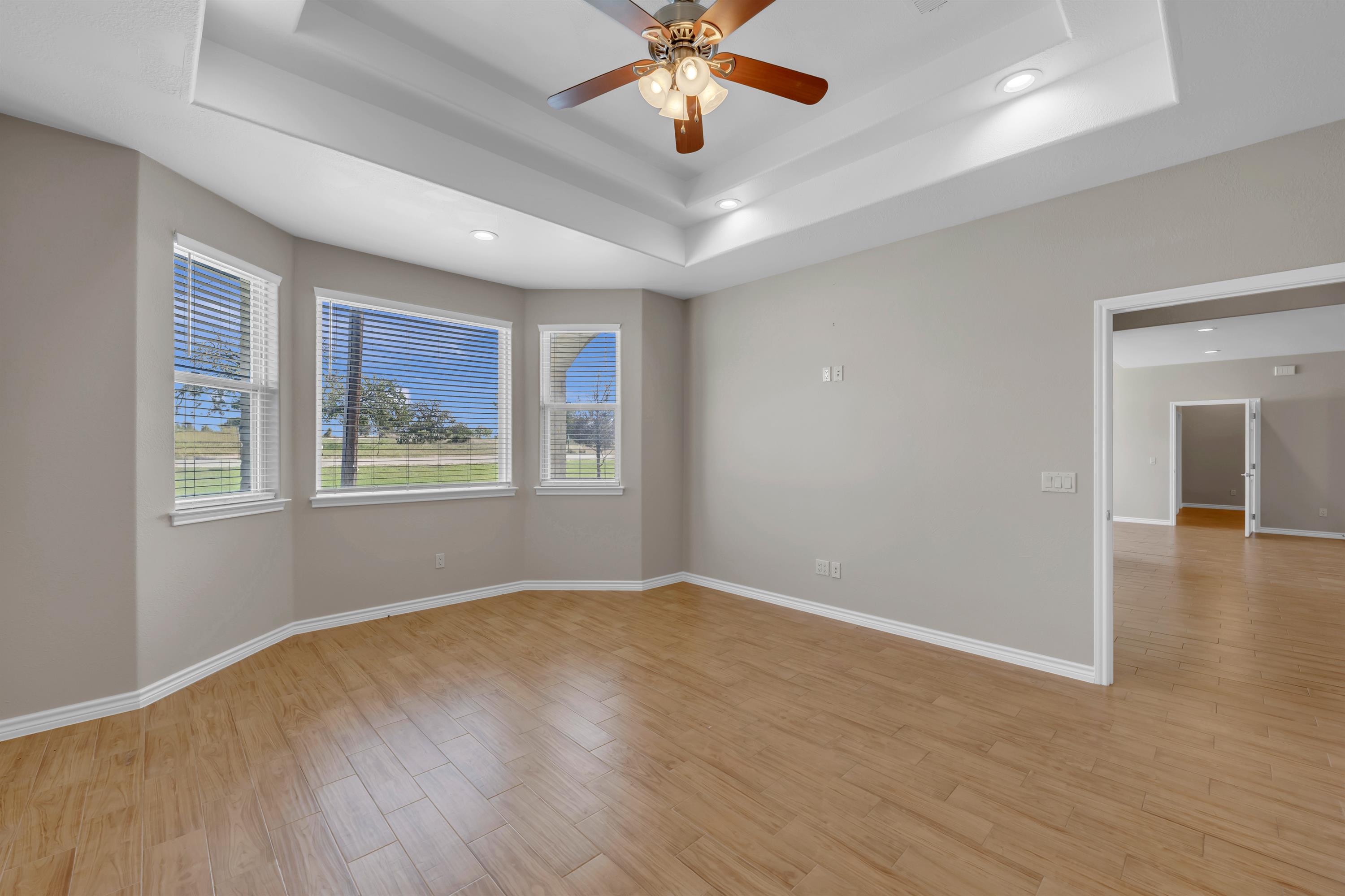 625 Skyline Drive, Kingsland, TX 78639