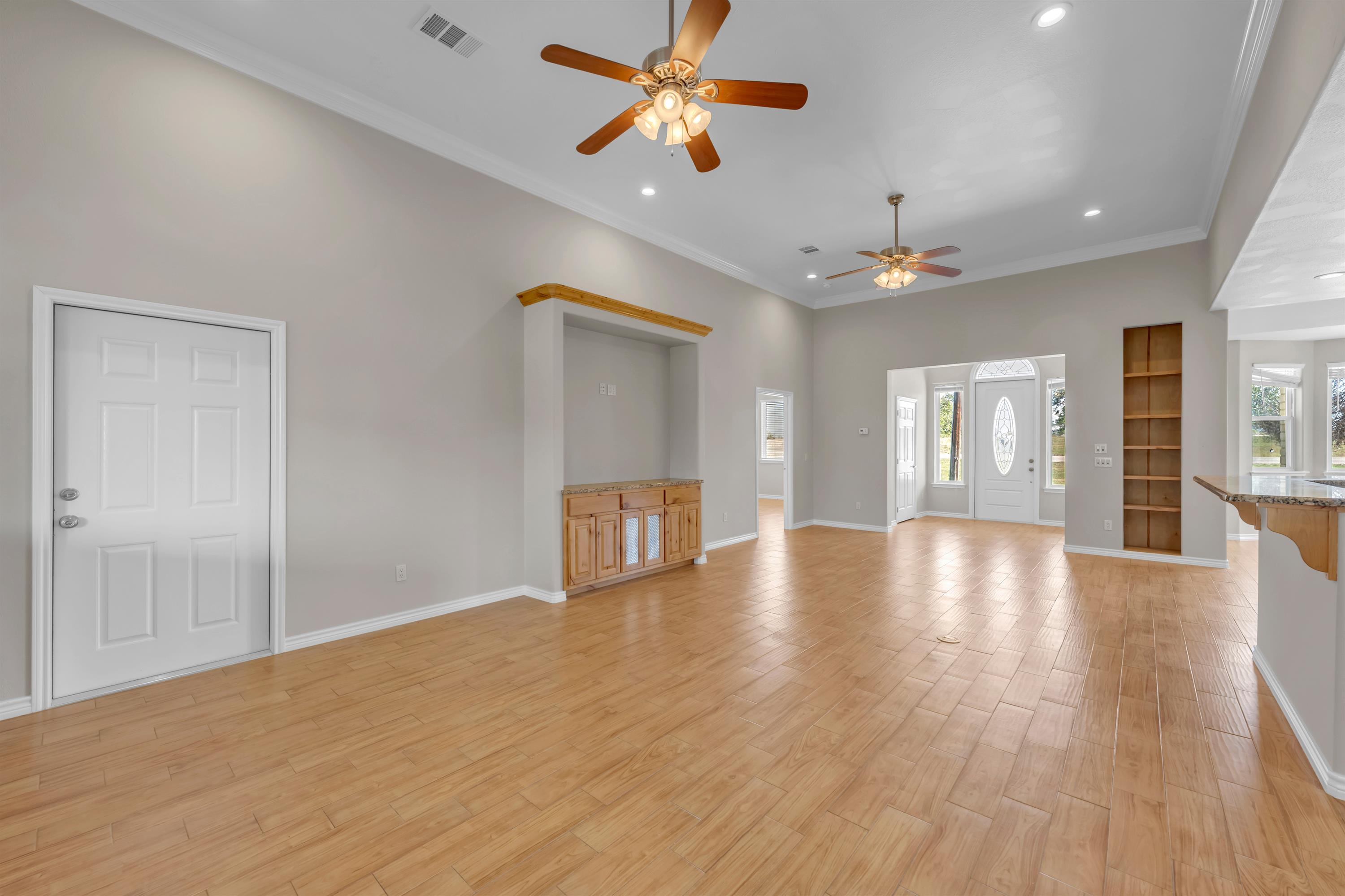 625 Skyline Drive, Kingsland, TX 78639