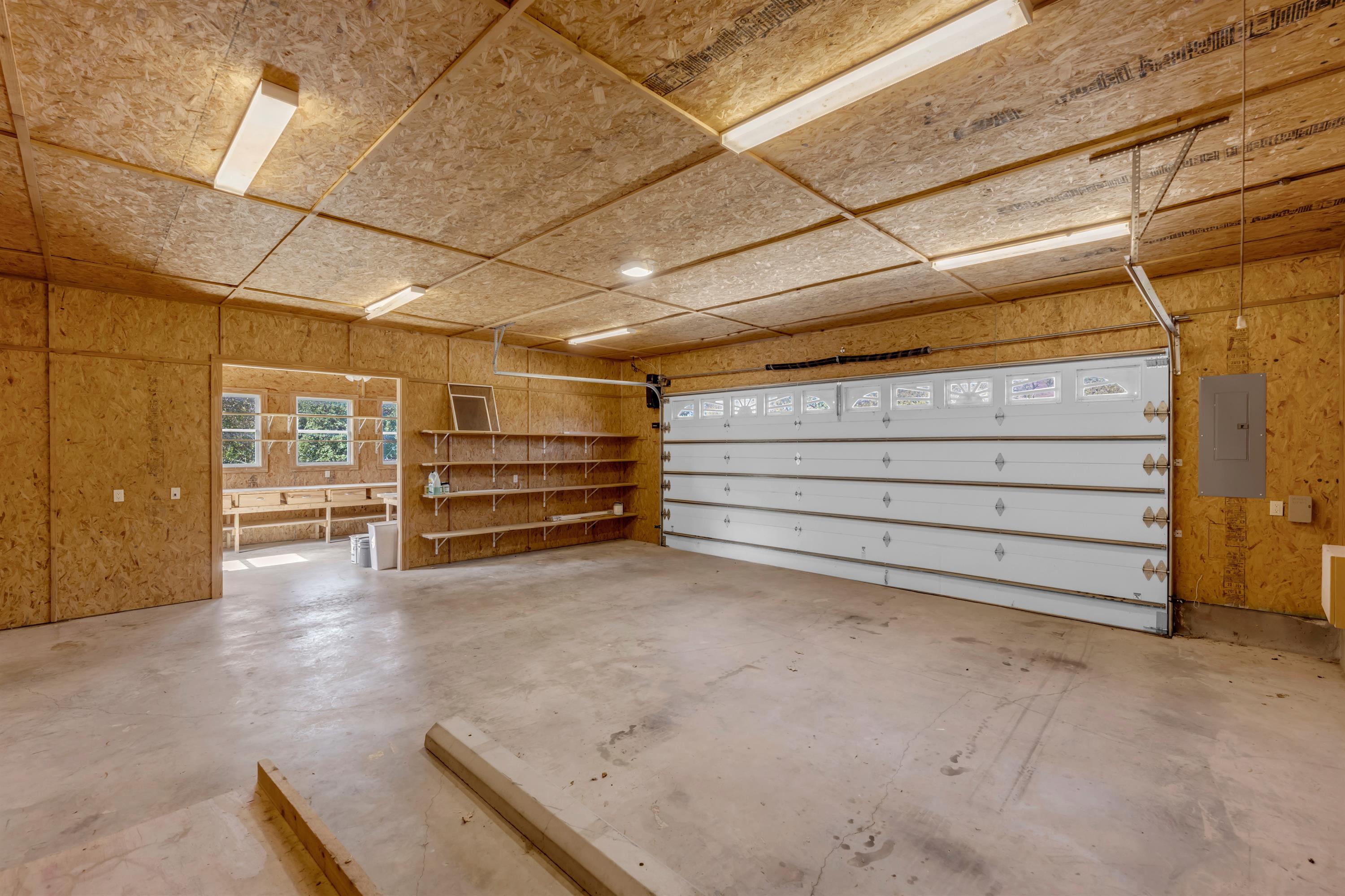 625 Skyline Drive, Kingsland, TX 78639