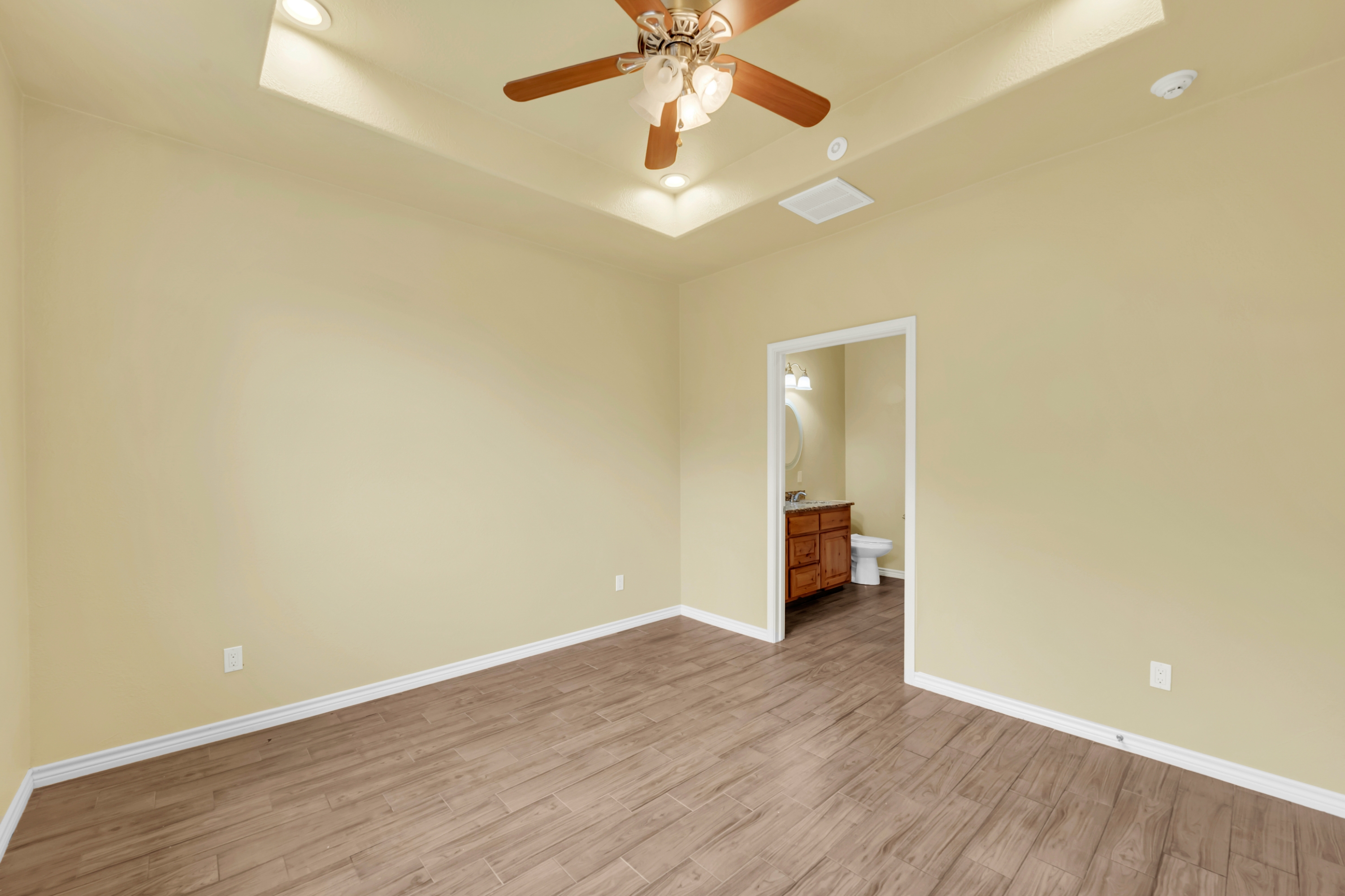 623 Skyline Drive, Kingsland, TX 78639