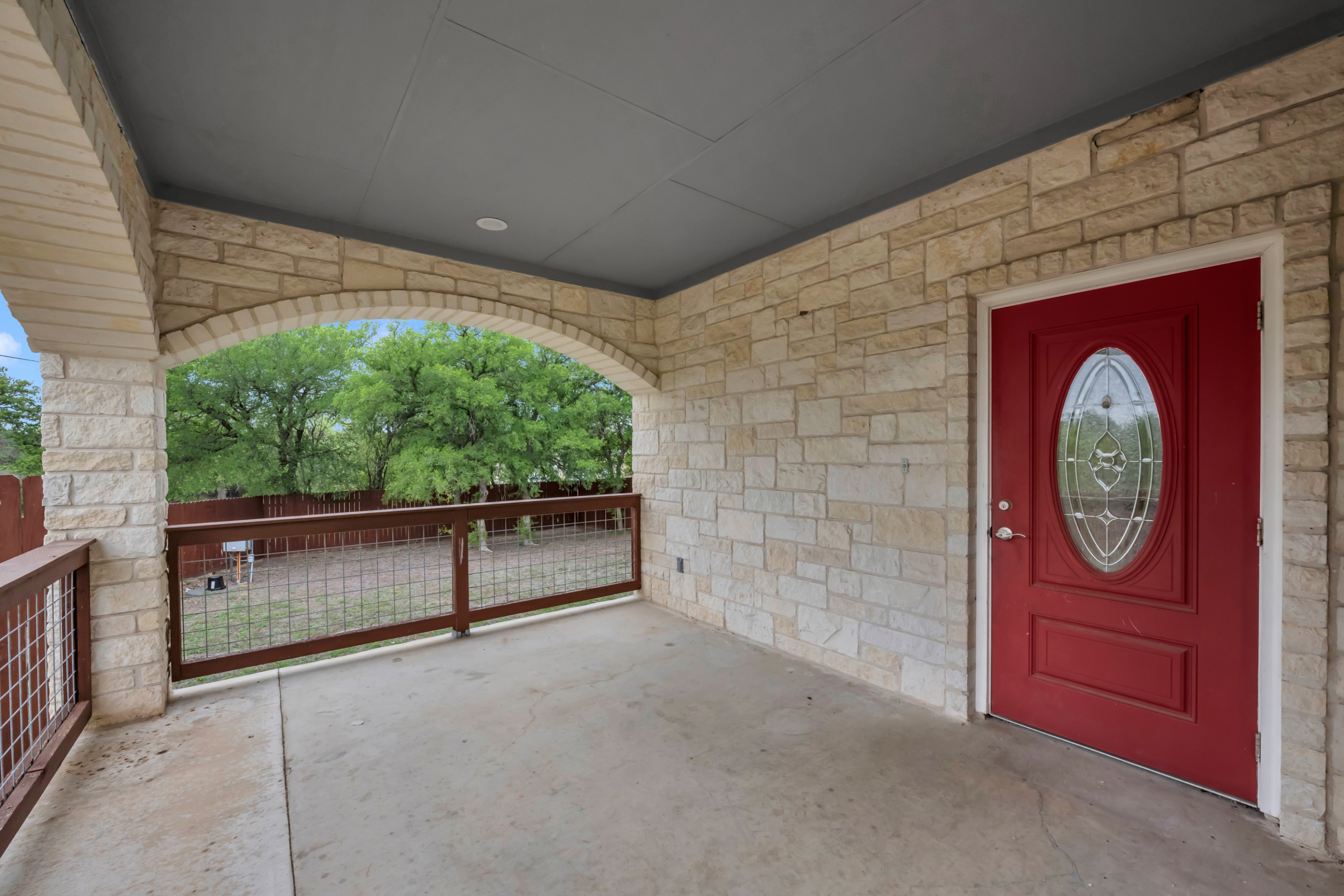 623 Skyline Drive, Kingsland, TX 78639