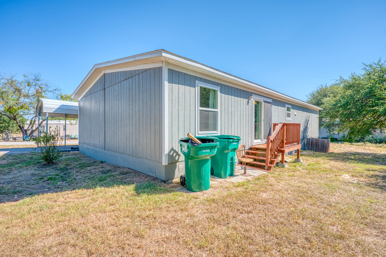 201 18th Street, Horseshoe Bay, TX 78657