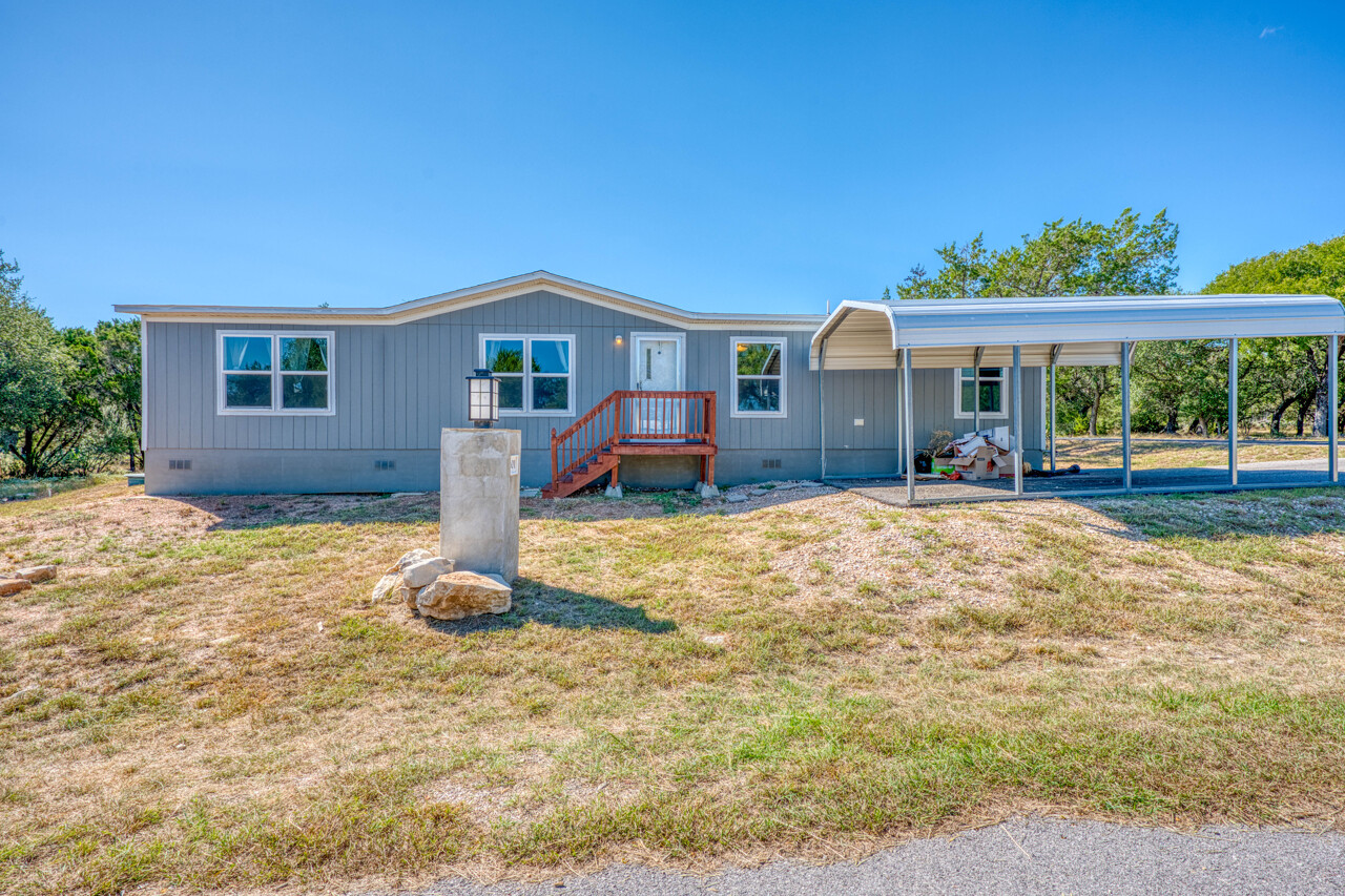201 18th Street, Horseshoe Bay, TX 78657