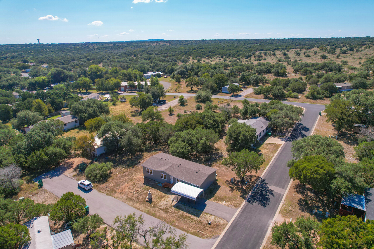 201 18th Street, Horseshoe Bay, TX 78657