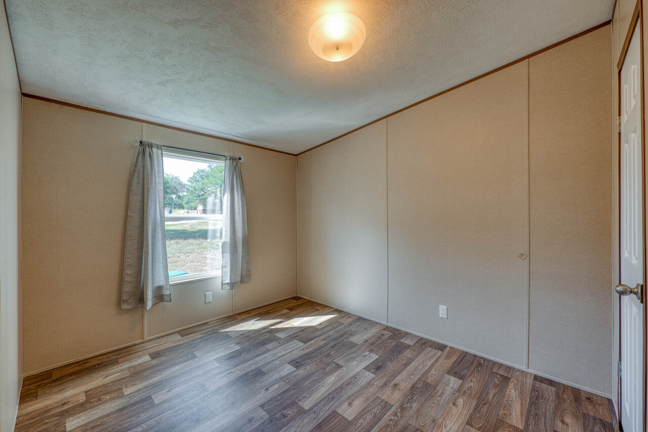 201 18th Street, Horseshoe Bay, TX 78657