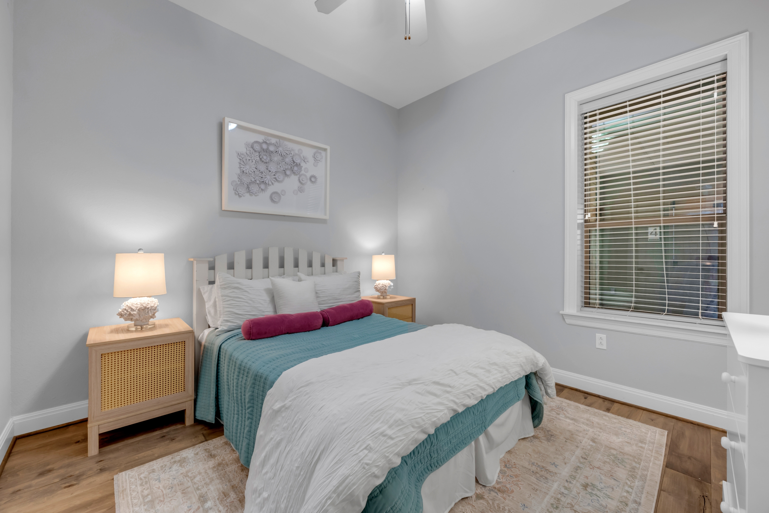 101 West Bank, Horseshoe Bay, TX 78657