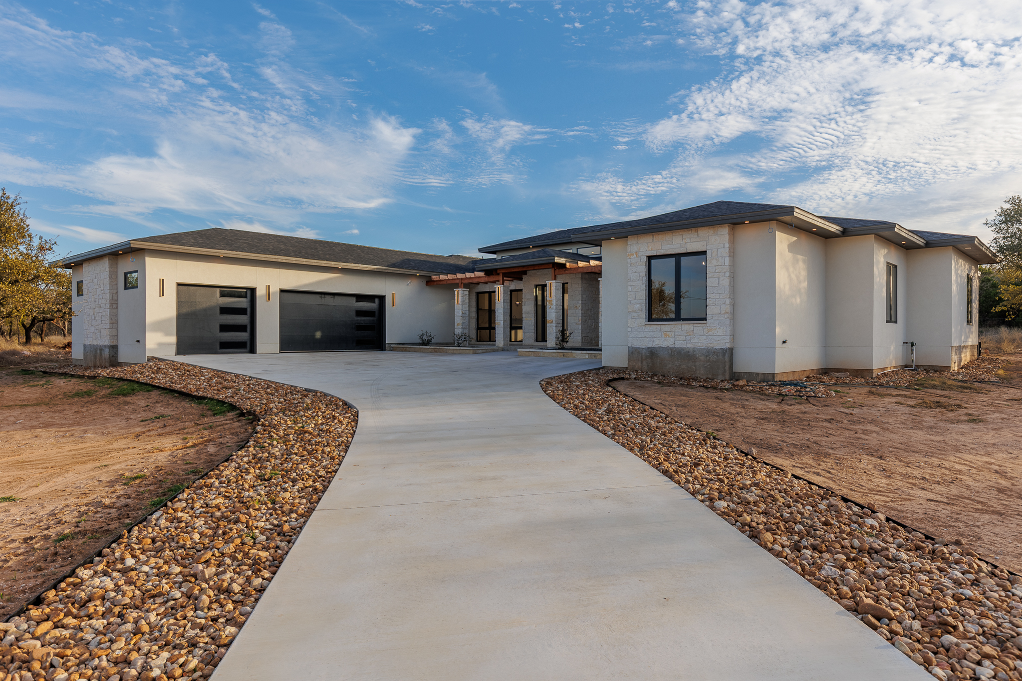6425 Ranch Road 962 West, Round Mountain, TX 78663