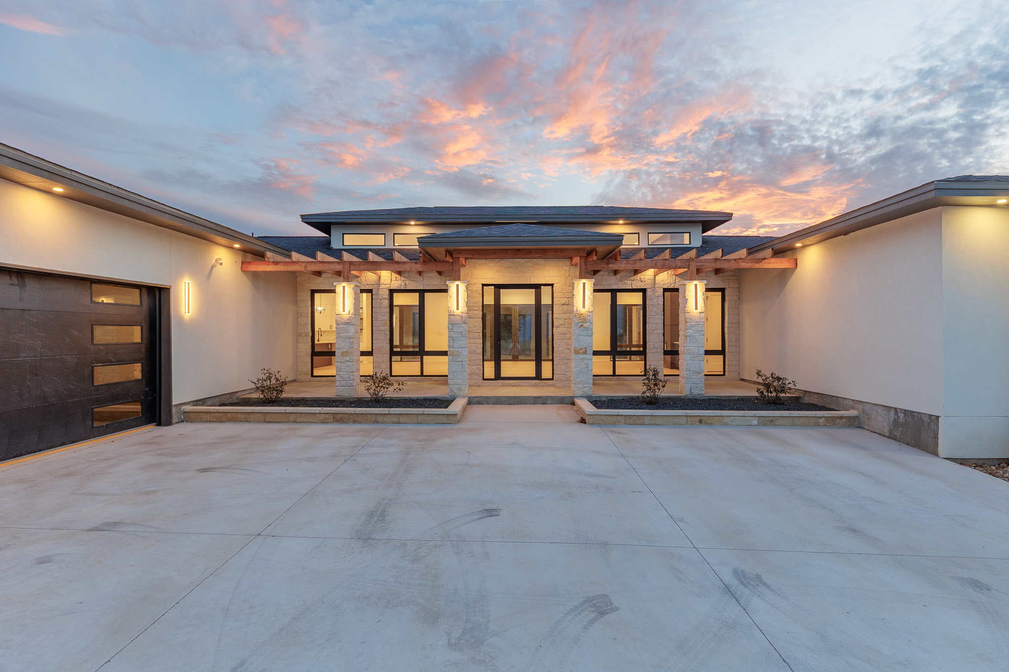 6425 Ranch Road 962 West, Round Mountain, TX 78663
