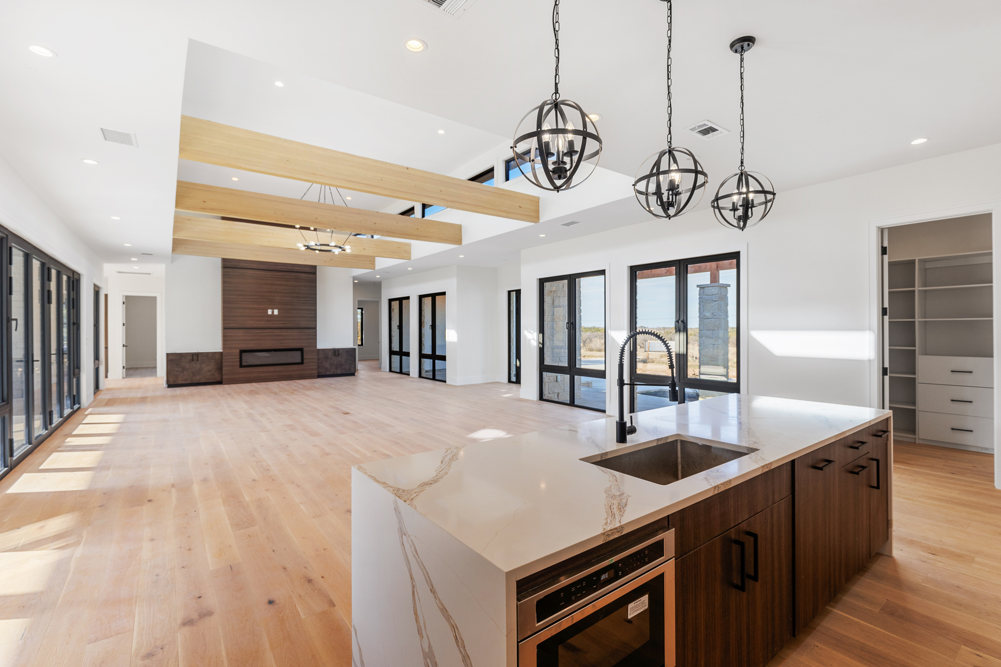 6425 Ranch Road 962 West, Round Mountain, TX 78663