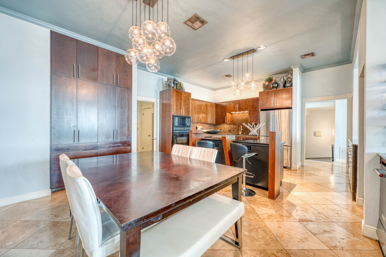 1301 The Cape Road – 6, Horseshoe Bay, TX 78657