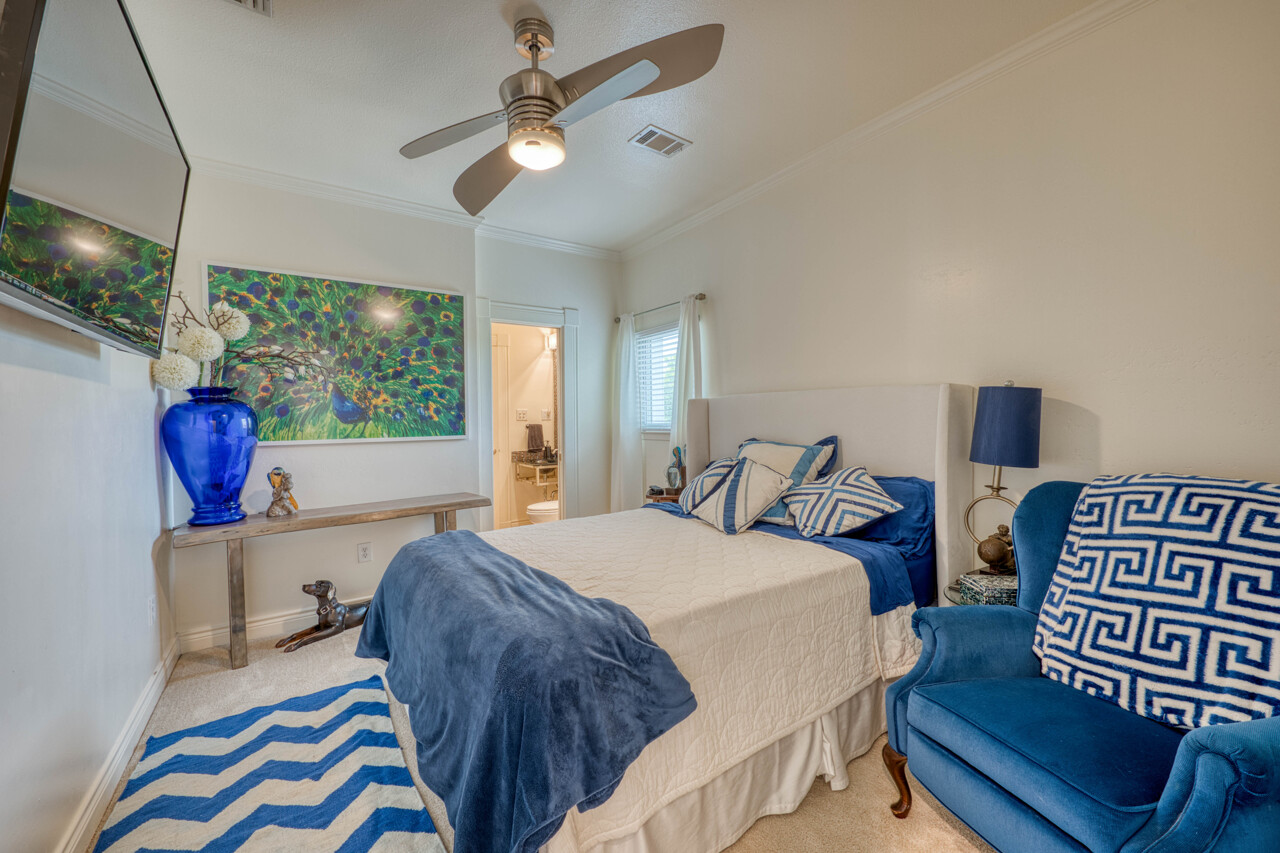 1301 The Cape Road – 6, Horseshoe Bay, TX 78657