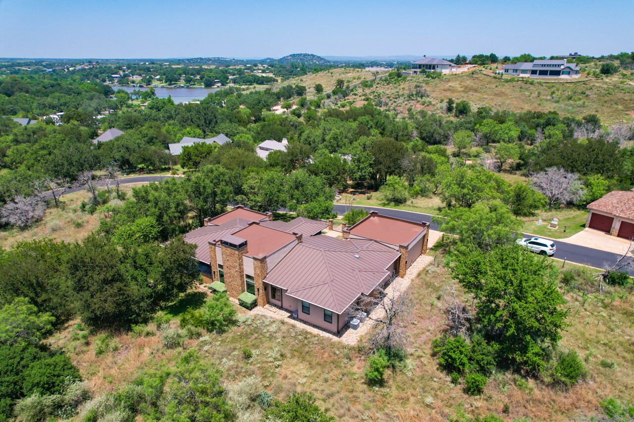 130 Christine Circle, Horseshoe Bay, TX 78657