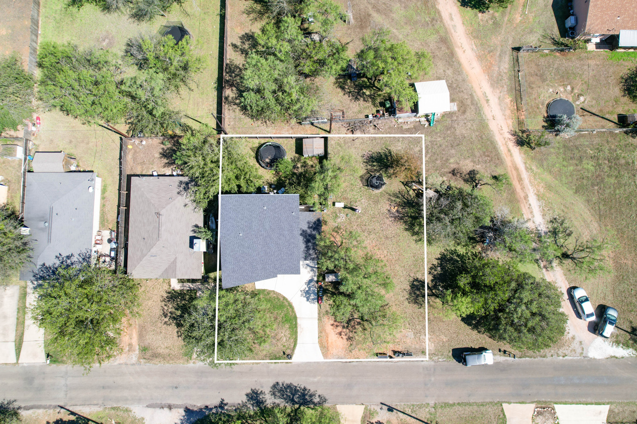 847 Pecan Lane, Cottonwood Shores, TX 78657